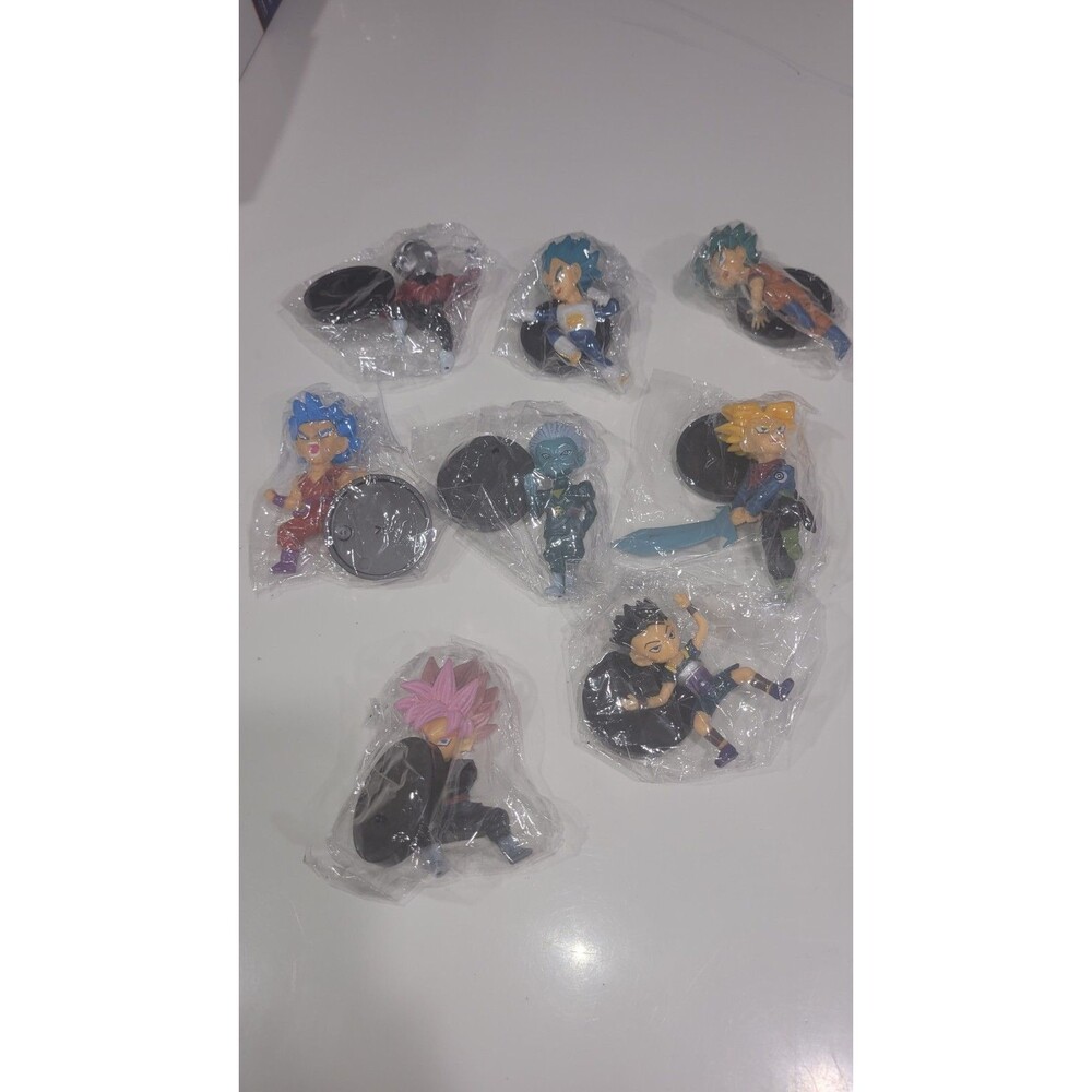 Dragon Ball Z OR ANIME TYPE figures With Stands Set Of 8 GENERIC B6
